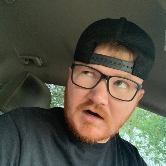 Meet your Posher, Aaron - Picture 1 of 1